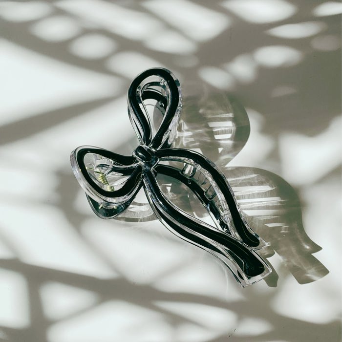 Coquette Bow Hair Claw Hair Clip in Black