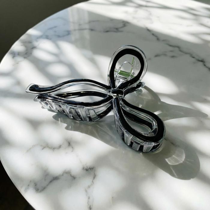 Coquette Bow Hair Claw Hair Clip in Black