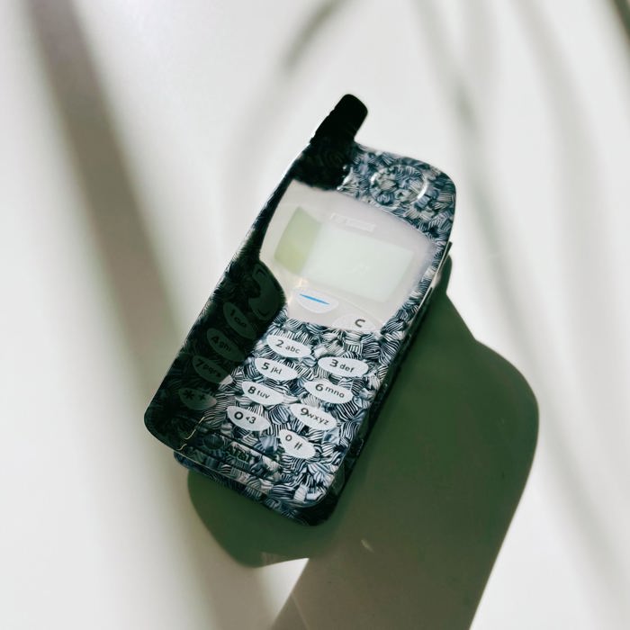Millennial Cellphone Hair Clip | Vintage Phone Claw Clip Hair Accessories