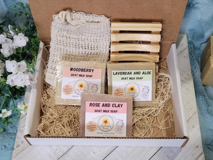 3 pack of Goat Milk Bar Soap, Includes 1 Wood Soap tray & 3 Soap Saver Bags, Homemade Soap for Sensitive skin.