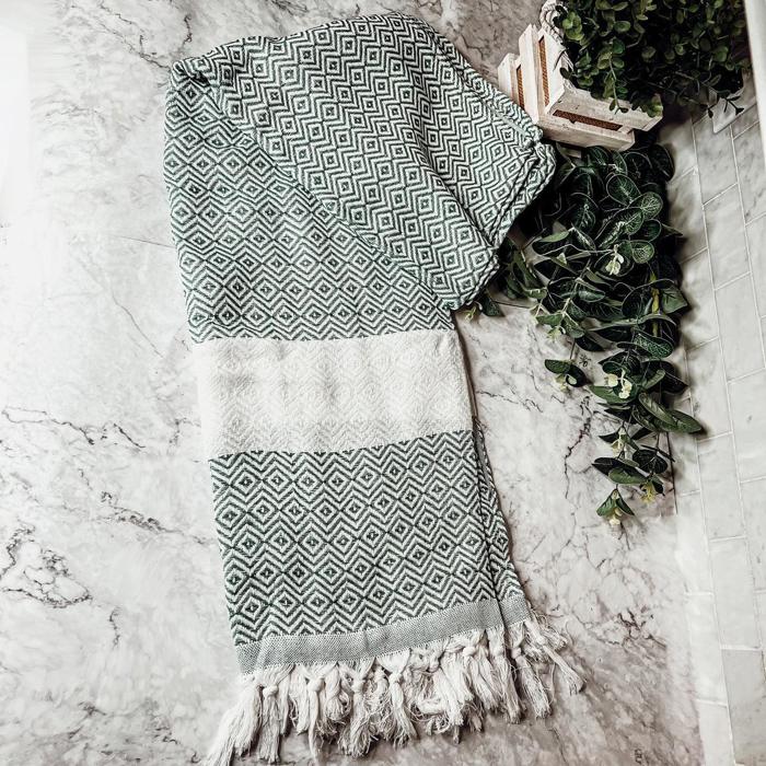 Turkish Cotton Towels Oversized, Large Decorative Throw Towels with Bamboo Tassels
