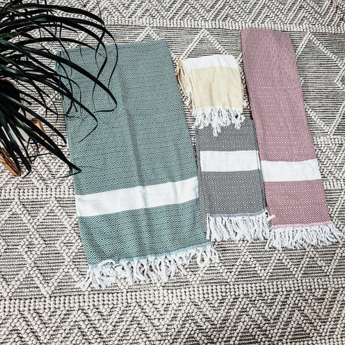 Turkish Cotton Towels Oversized, Large Decorative Throw Towels with Bamboo Tassels