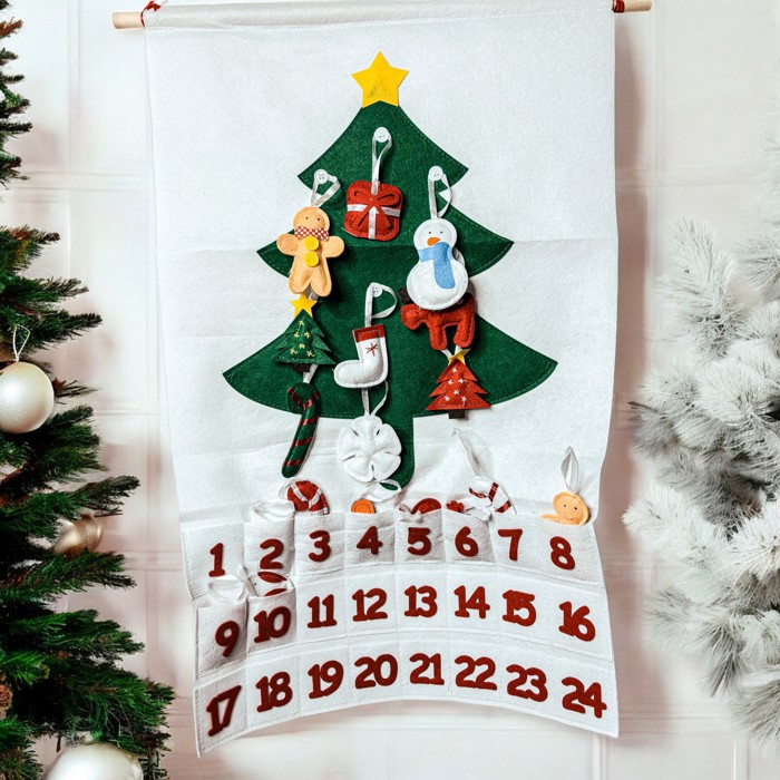 Christmas 2025 Advent Calendar, Handmade Hanging Christmas Countdown with Plush Fabric Ornament Options, Reusable Holiday Felt Advent 