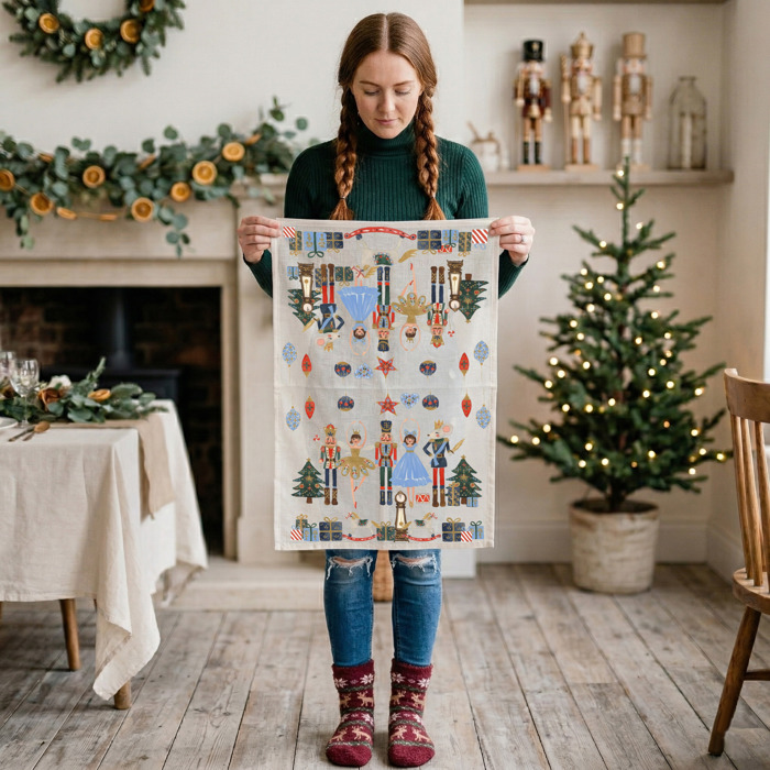 Candy Cane Christmas Themed Kitchen Decor – Peppermint Towel