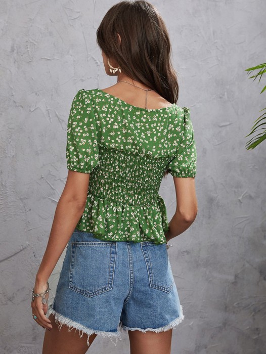 Miss Sparkling Smocked Floral Top