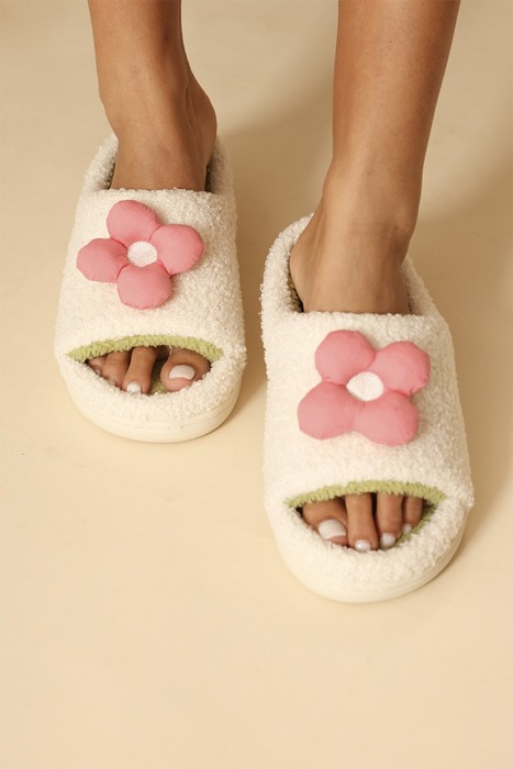 Puffy flower slippers
