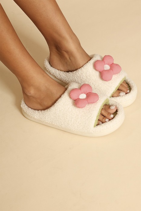 Puffy flower slippers