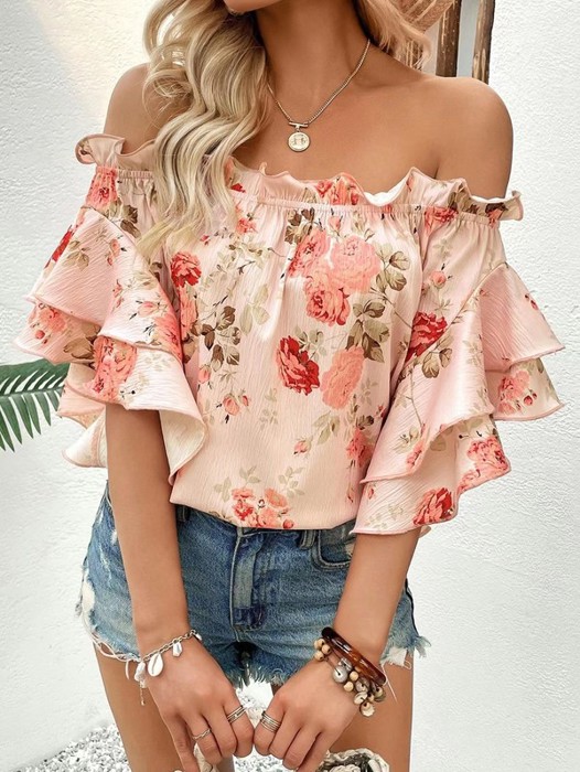 Miss Sparkling Floral off shoulder blouse