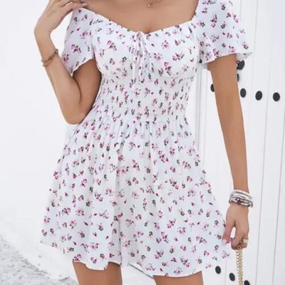 Miss Sparkling Off-Shoulder Ditsy Floral Dress 