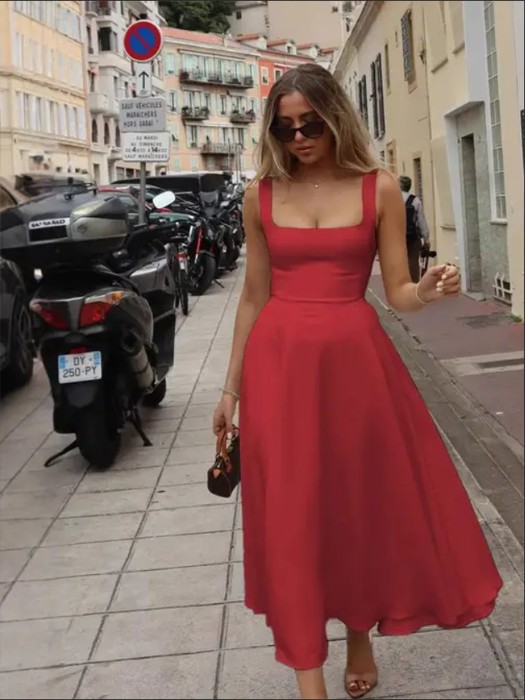 Miss  Sparkling Square Neck Fit & Flare Midi Dress