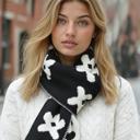  Flower scarf