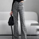  Leopard print high waist pants