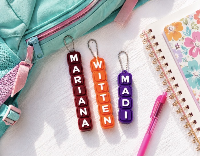 Personalized Name Clicker Fidget Keychain | Custom Backpack Bag Tag | Sensory Fidget Toy | Kids School Backpack Accessory