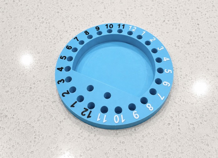 Kids Medicine Dose Tracker | AM PM Medication Organizer