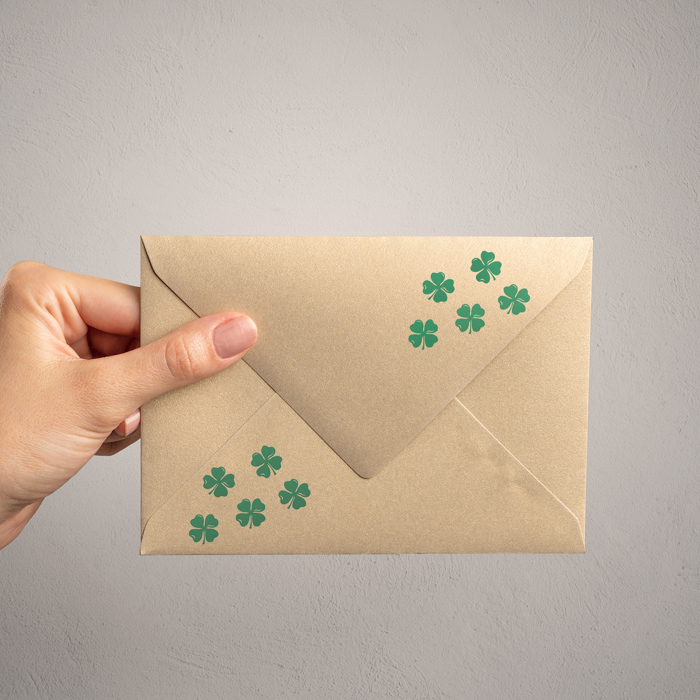 Four Leaf Clover Self Inking Stamp / 2000 Plus Green Ink Rubber Stamp