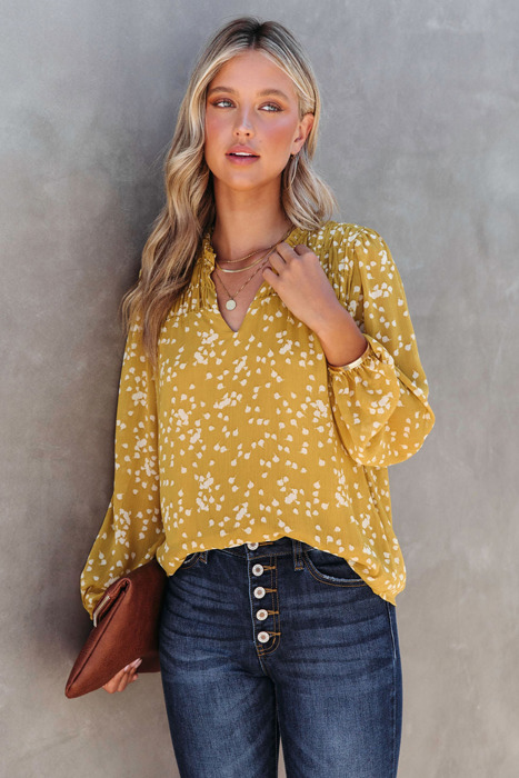 Spring Chic & Comfy Split Neck Printed Crinkled Blouse for Women