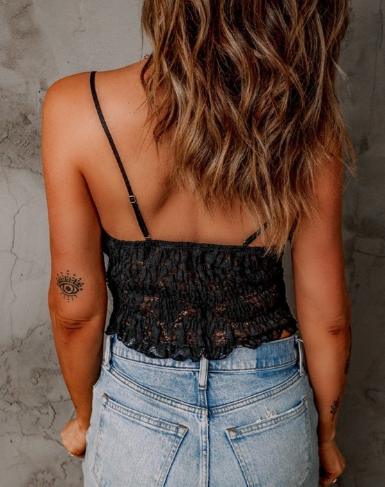 Sale! Sultry Lace Bralette Crop Top (Black)