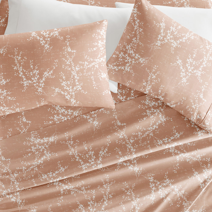 Patterned Ultra-Soft Bed Sheet Set - Delicate Details