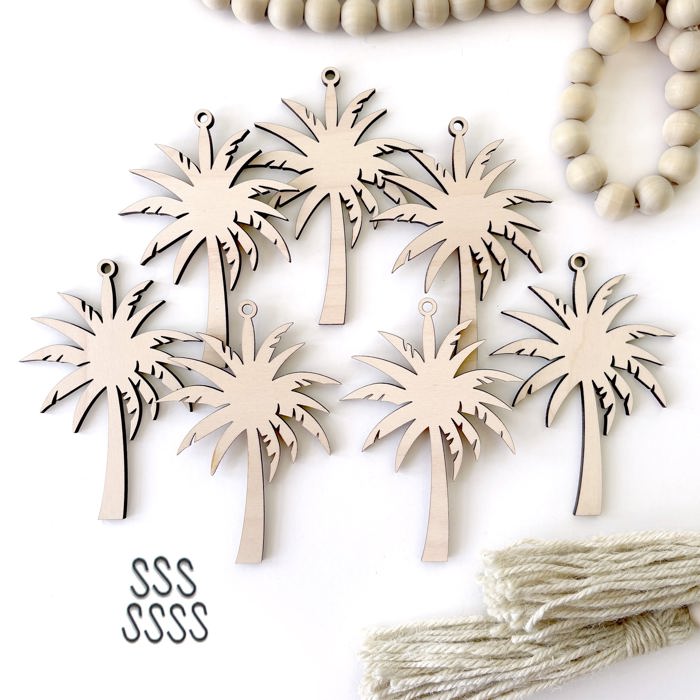 Palm Trees Wood Bead Garland with Interchangeable Seasonal Charms