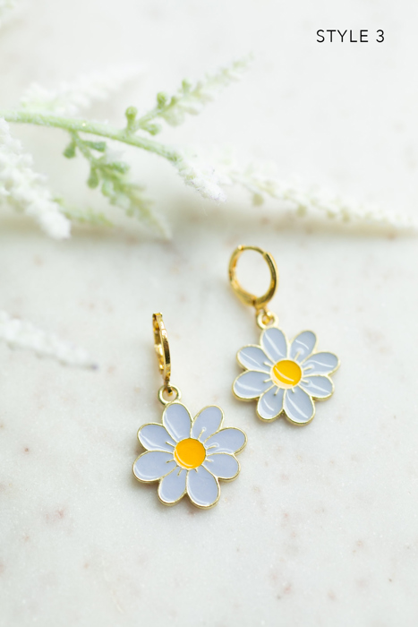 Daisy Huggie Hoop Earrings
