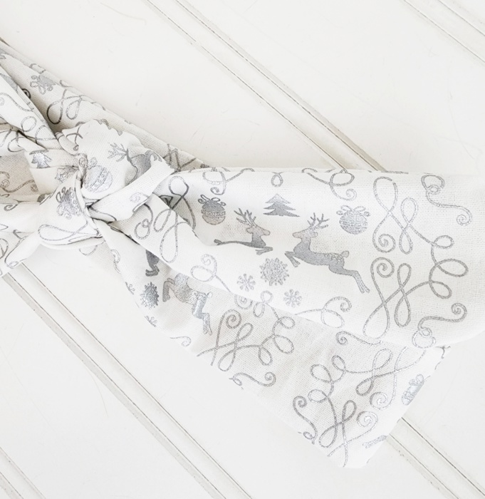 Knotted Headband - Silver Reindeer