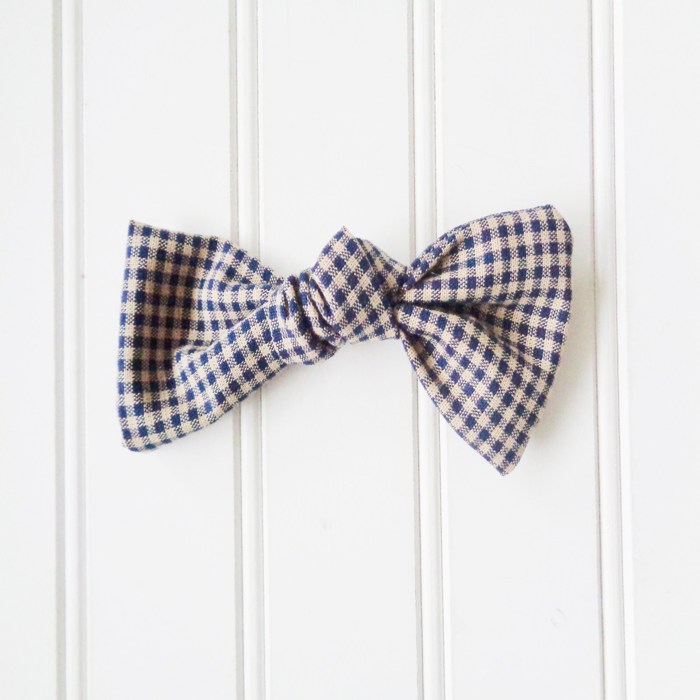 Hair Bow - Navy Check