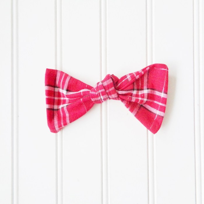Hair Bow - Red and Navy Plaid