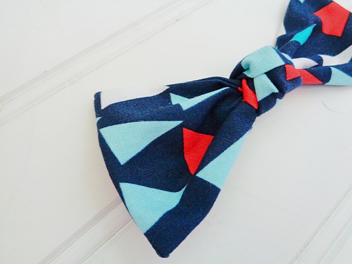 Hair Bow - Red and Blue Triangles