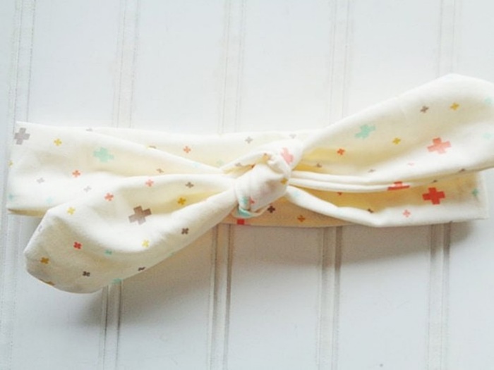 Knotted Headband - Colored Swiss Cross
