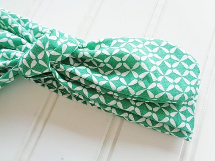 Knotted Headband - Green Lattice