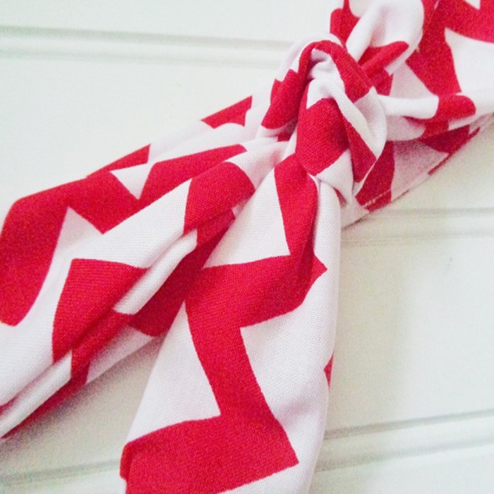 Knotted Headband - Red Chevron