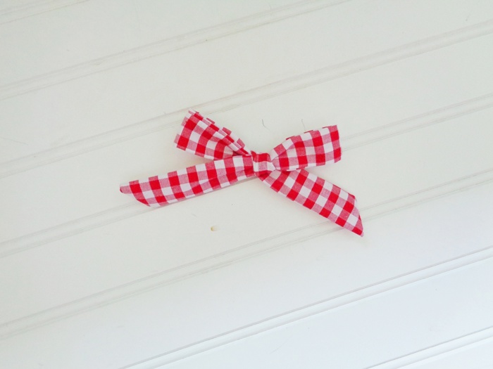 Classic Bow Clip - Red Gingham