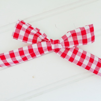 Classic Bow Clip - Red Gingham