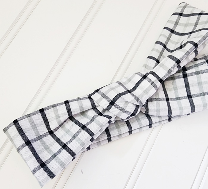 Knotted Headband - Black and Gray Plaid