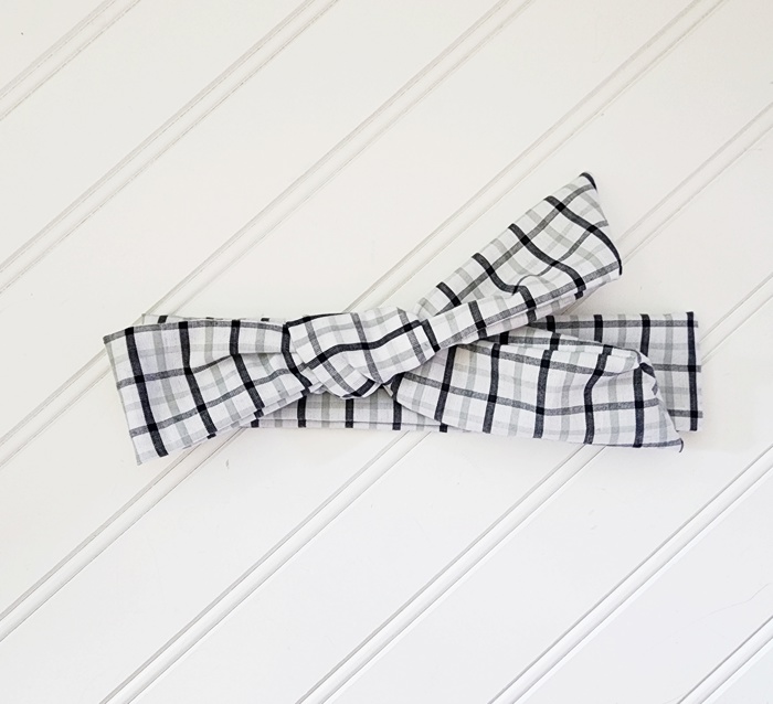 Knotted Headband - Black and Gray Plaid