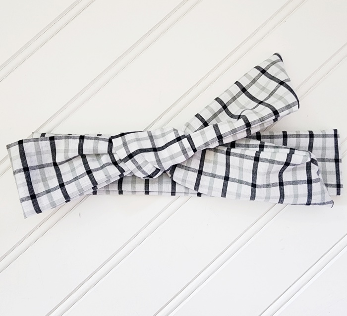 Knotted Headband - Black and Gray Plaid