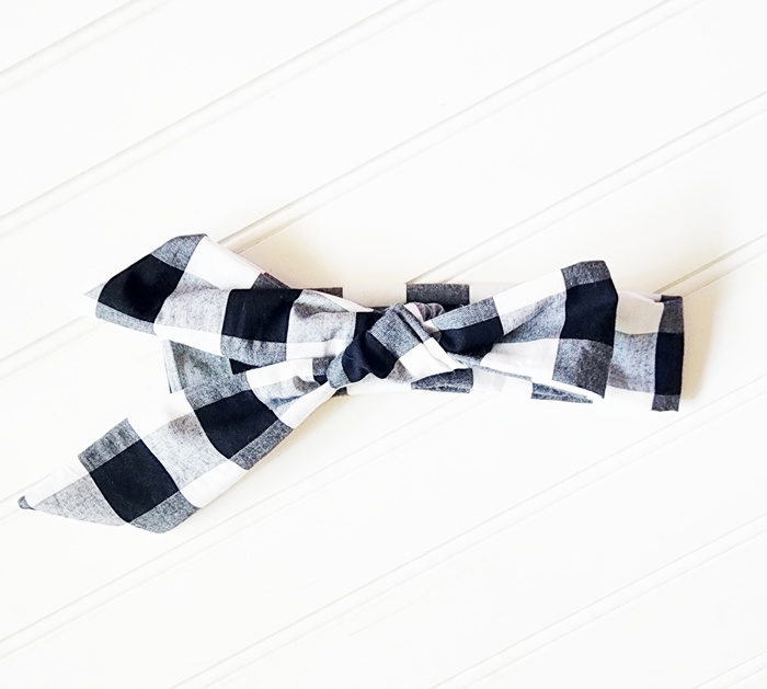Knotted Headband - Black and White Buffalo Plaid