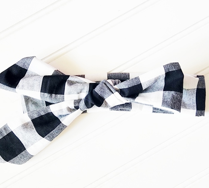 Knotted Headband - Black and White Buffalo Plaid