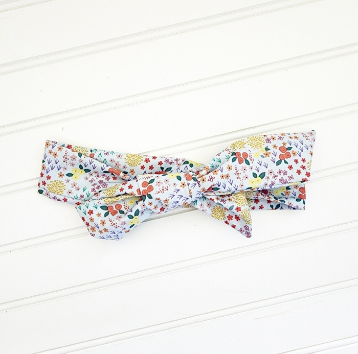 Knotted Headband - Flower Meadow on Blue