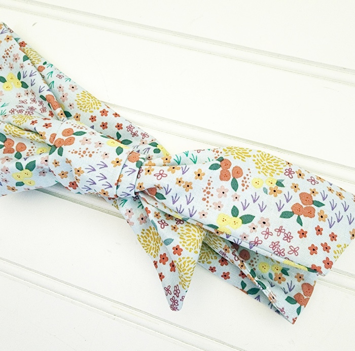 Knotted Headband - Flower Meadow on Blue