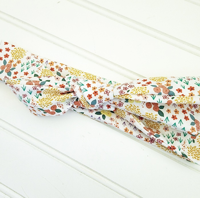 Knotted Headband - Flower Meadow on White
