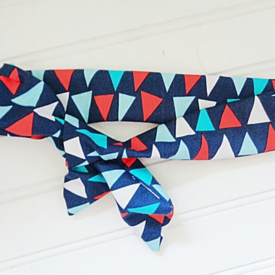 Knotted Headband - Triangles on Navy