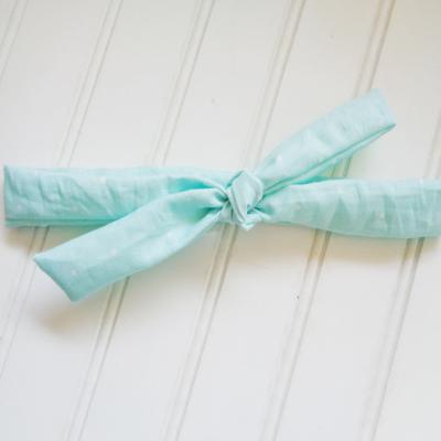 Skinny Headband - Dots on Light Blue
