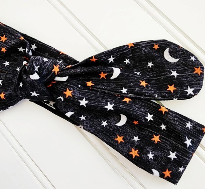 Knotted Headband - Gold Skulls on Black