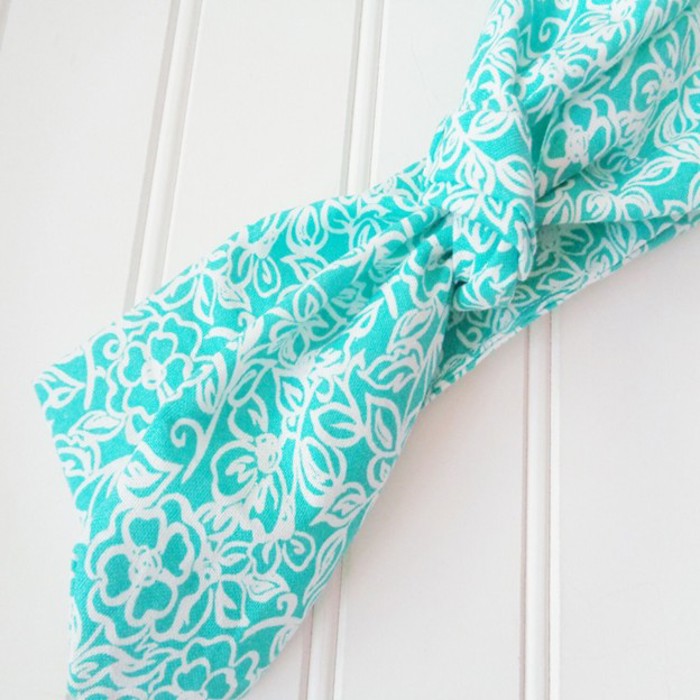 Knotted Headband - White Flowers on Teal