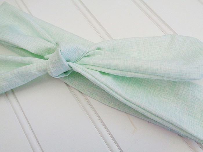 Knotted Headband - Mint Lines