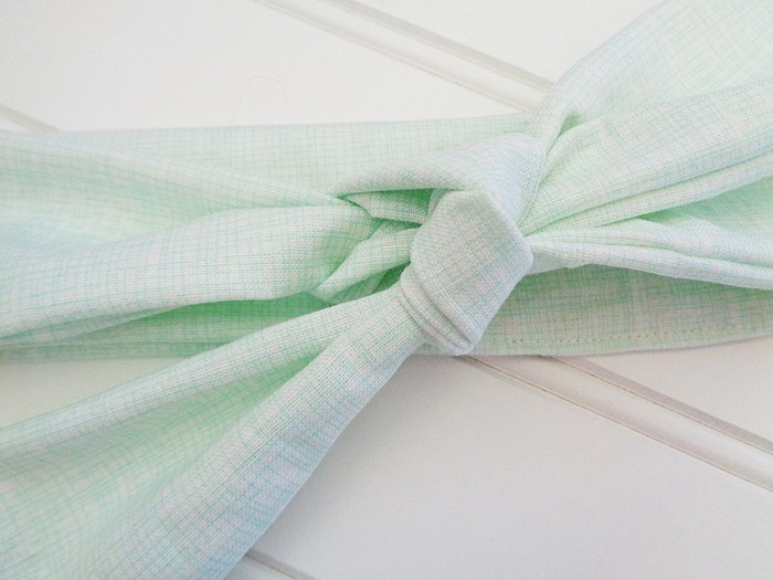 Knotted Headband - Mint Lines