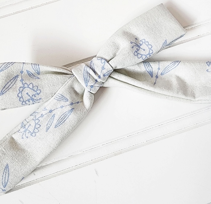 Classic Bow Clip - Blue Floral