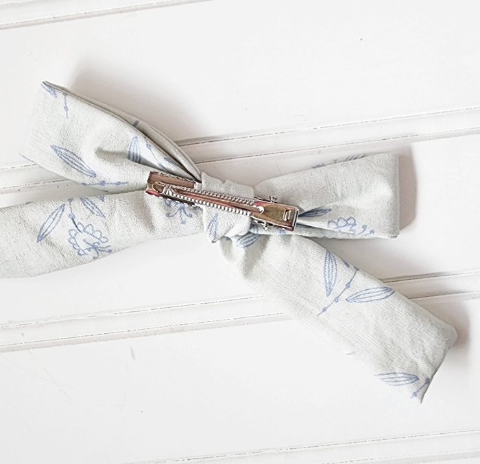 Classic Bow Clip - Blue Floral