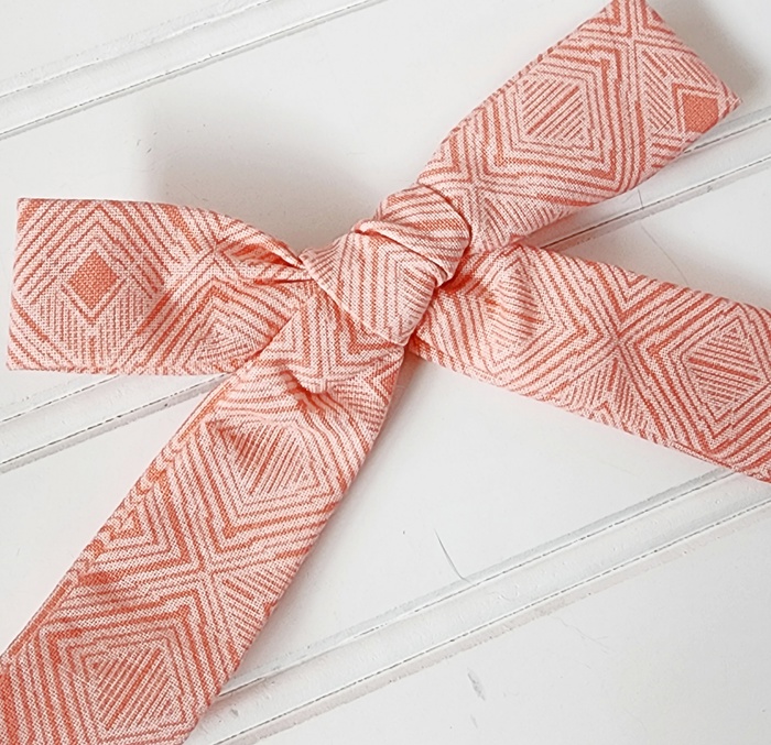 Classic Bow Clip - Coral Diamonds
